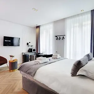 https://amazing-bedroom-with-jacuzzi-2p-chtelet.fr-paris.fr